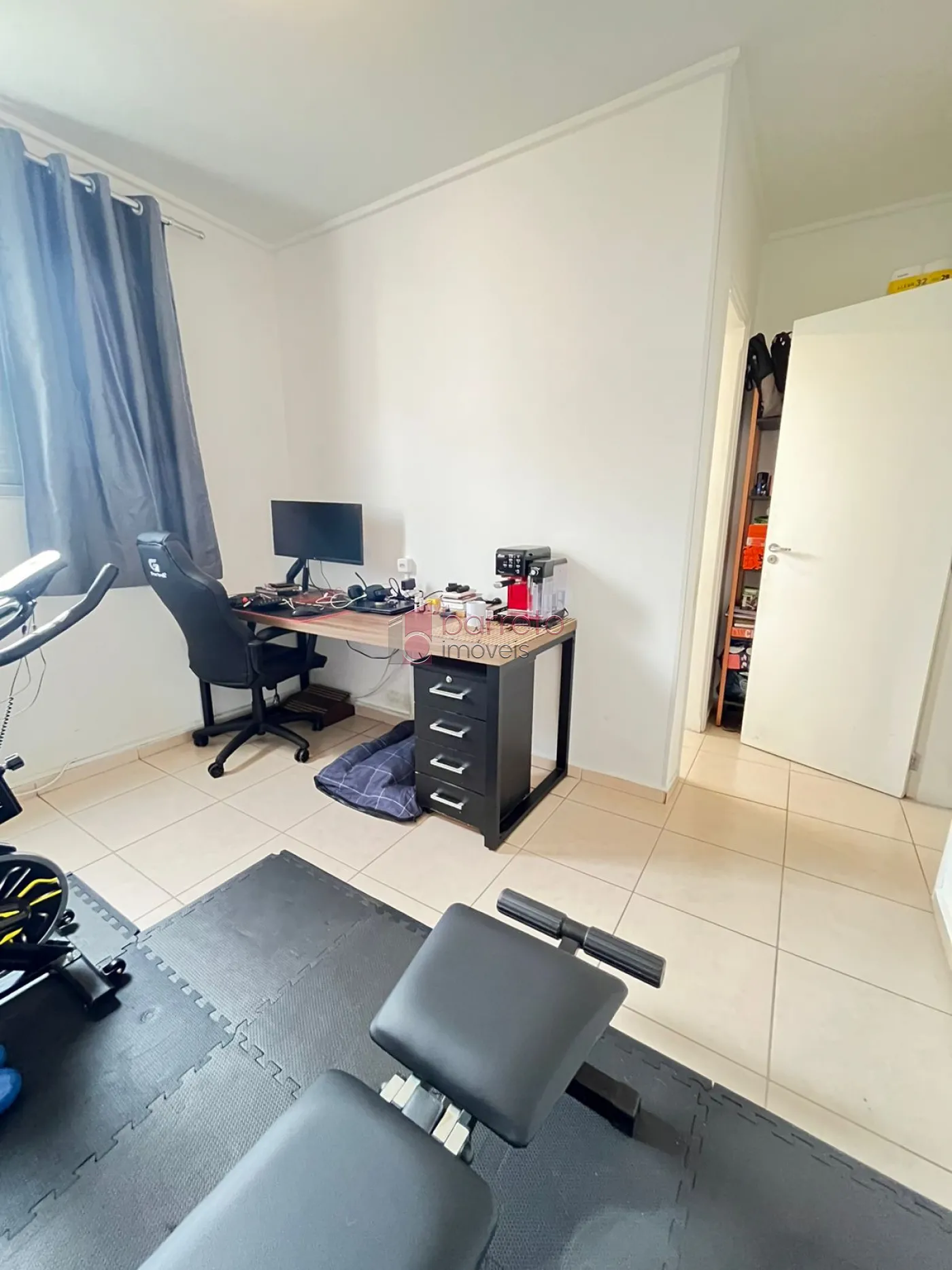 Comprar Apartamento / Padrão em Jundiaí R$ 320.000,00 - Foto 11