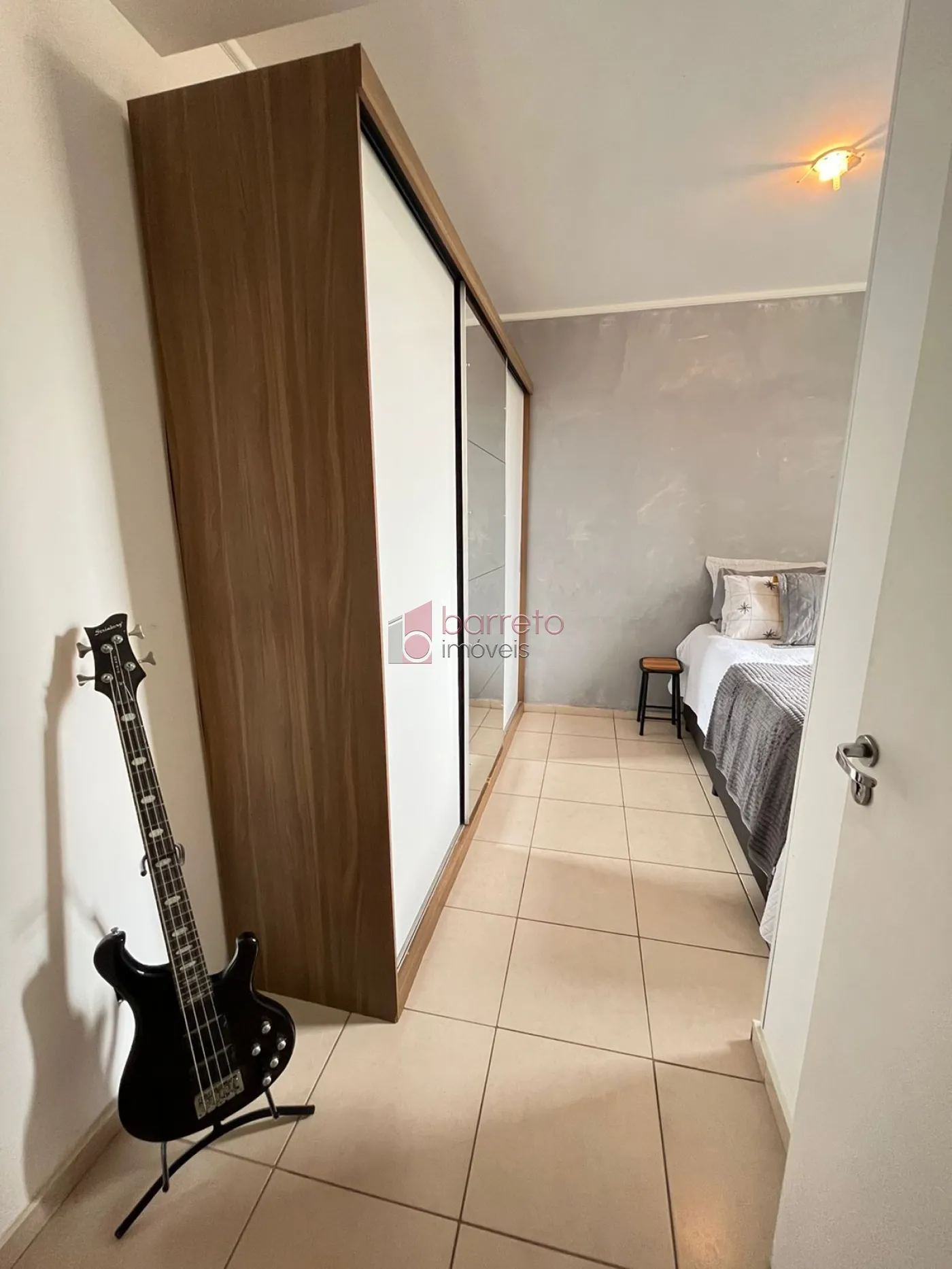 Comprar Apartamento / Padrão em Jundiaí R$ 320.000,00 - Foto 14