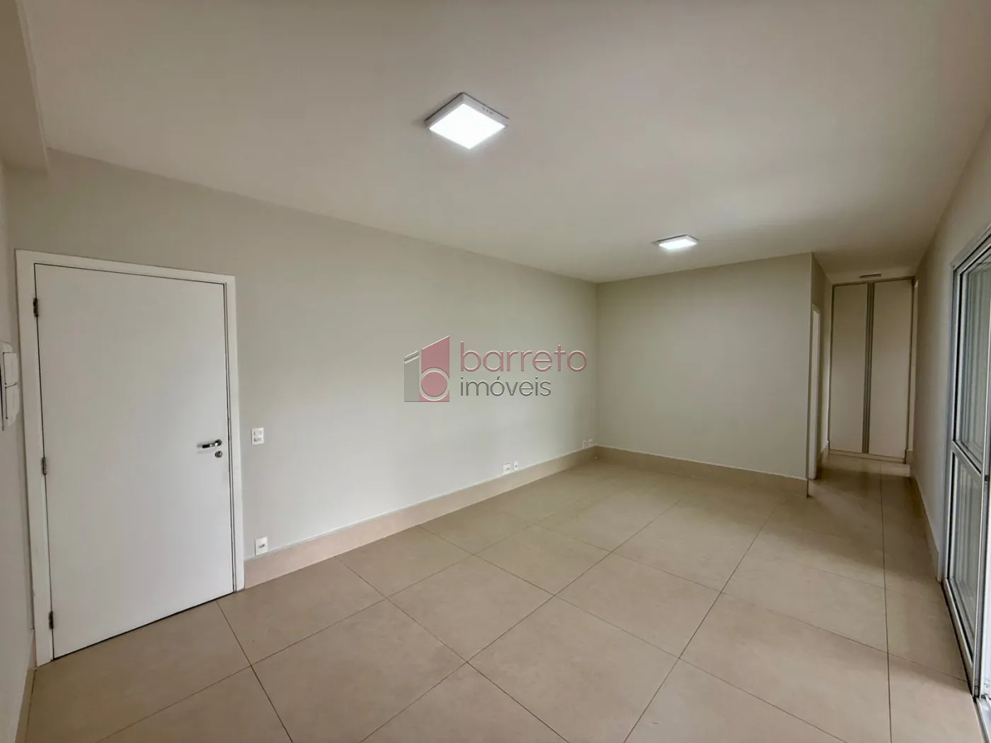 Comprar Apartamento / Padrão em Jundiaí R$ 900.000,00 - Foto 3