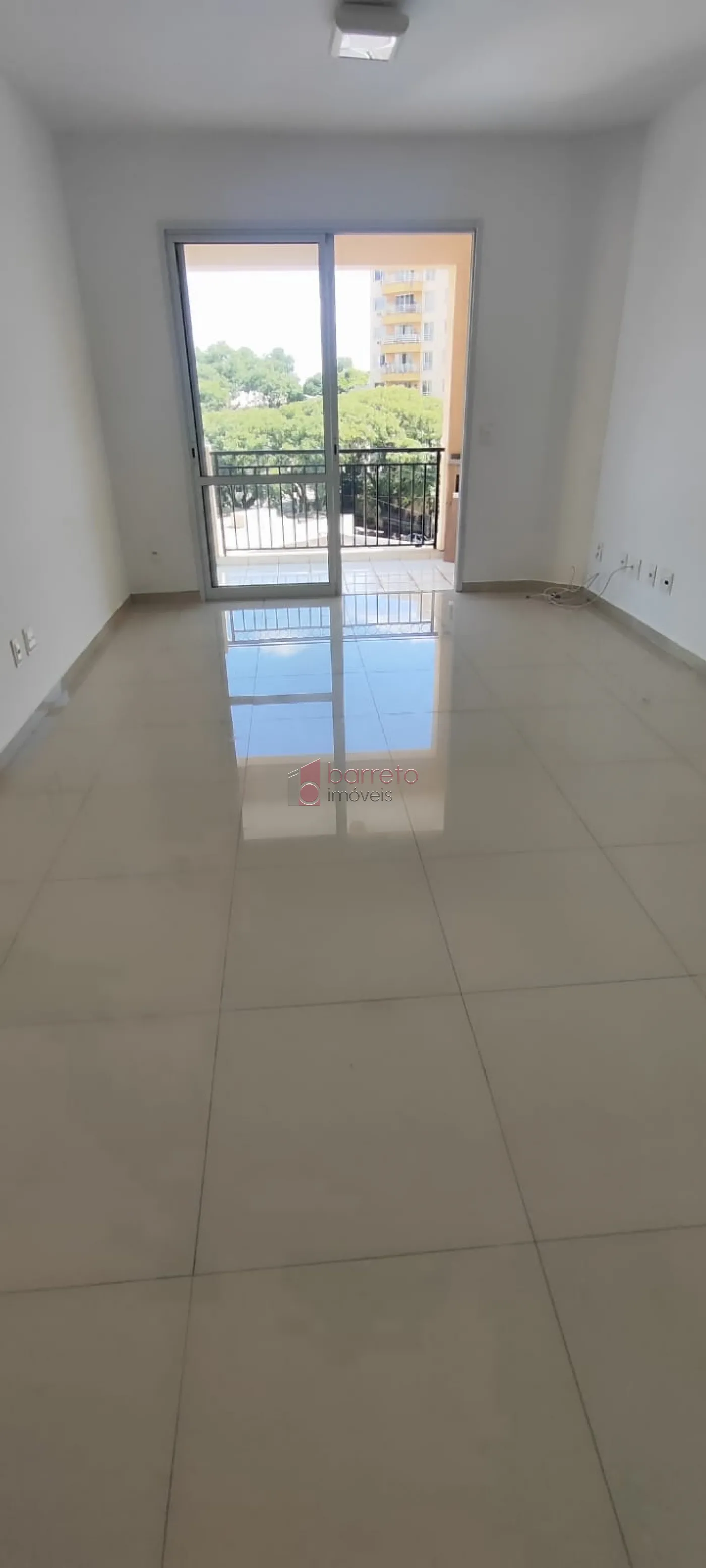 Comprar Apartamento / Alto Padrão em Jundiaí R$ 980.000,00 - Foto 2