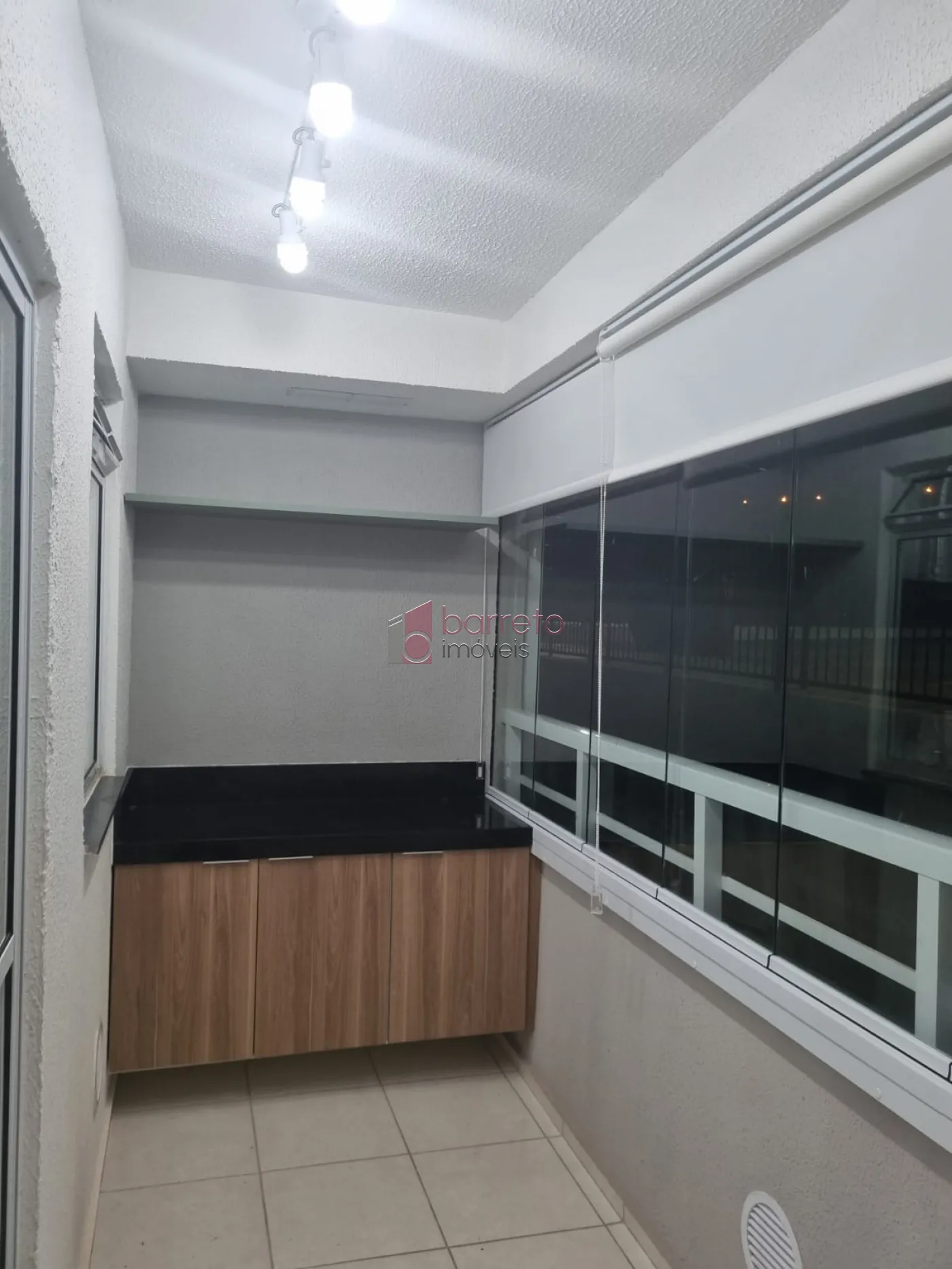 Alugar Apartamento / Térreo em Jundiaí R$ 2.850,00 - Foto 2