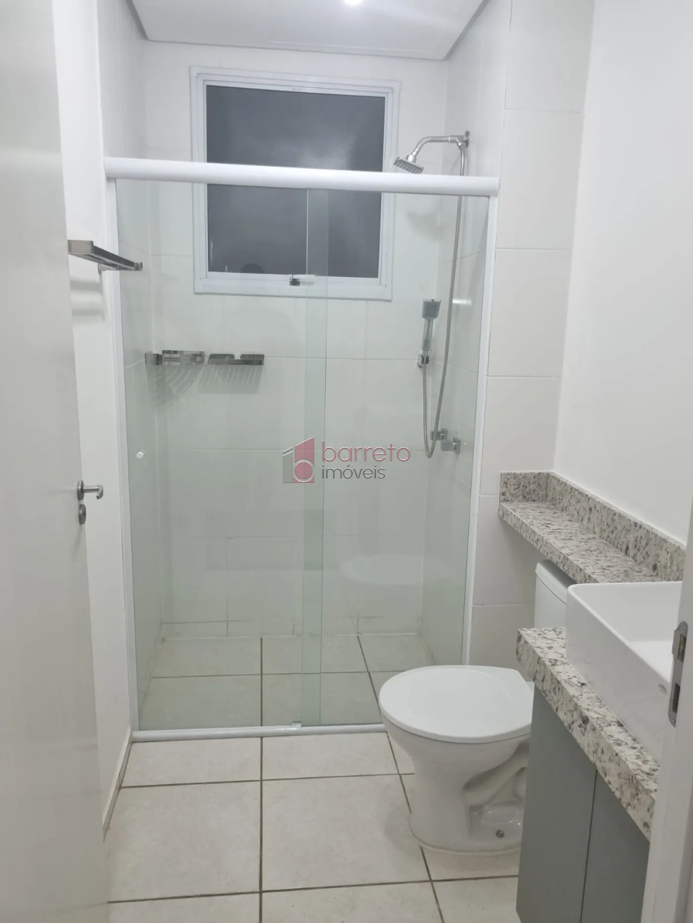 Alugar Apartamento / Térreo em Jundiaí R$ 2.850,00 - Foto 4