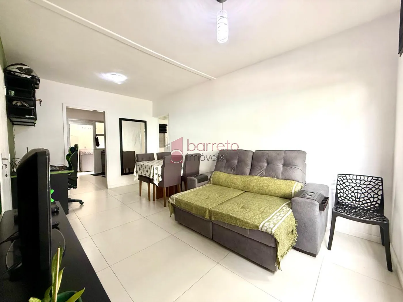 Comprar Apartamento / Padrão em Jundiaí R$ 432.000,00 - Foto 4