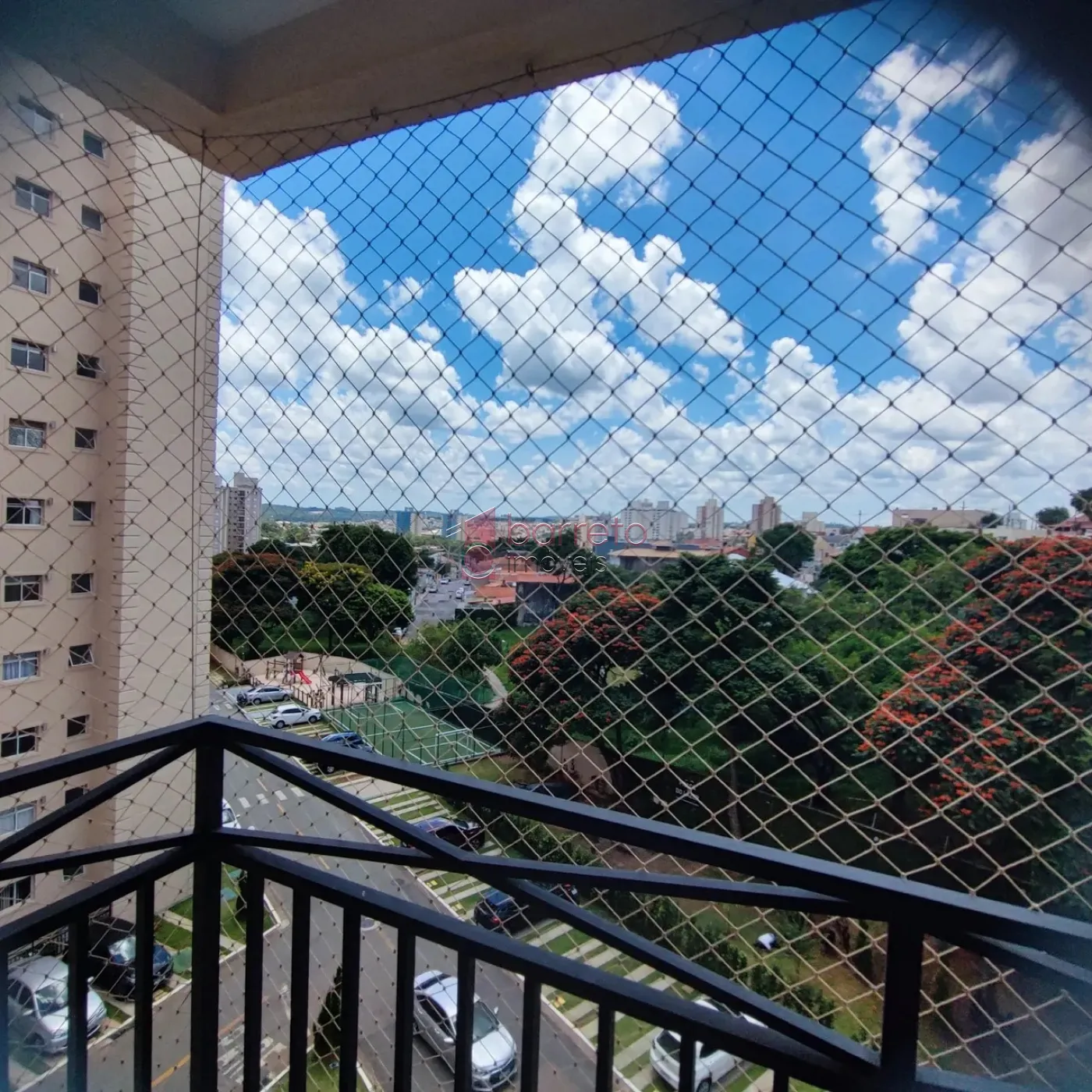 Comprar Apartamento / Padrão em Jundiaí R$ 375.000,00 - Foto 3