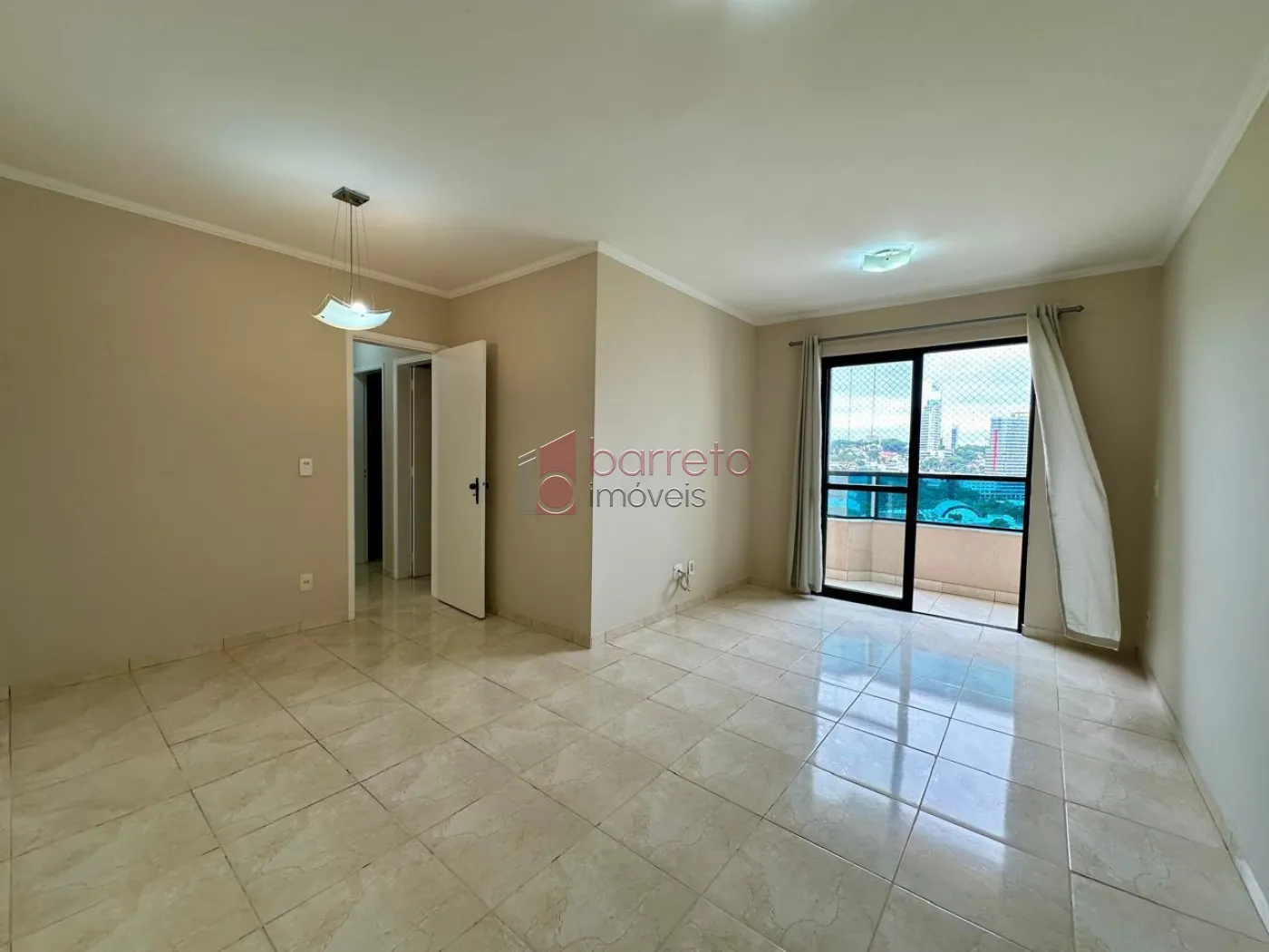 Alugar Apartamento / Padrão em Jundiaí R$ 3.500,00 - Foto 1