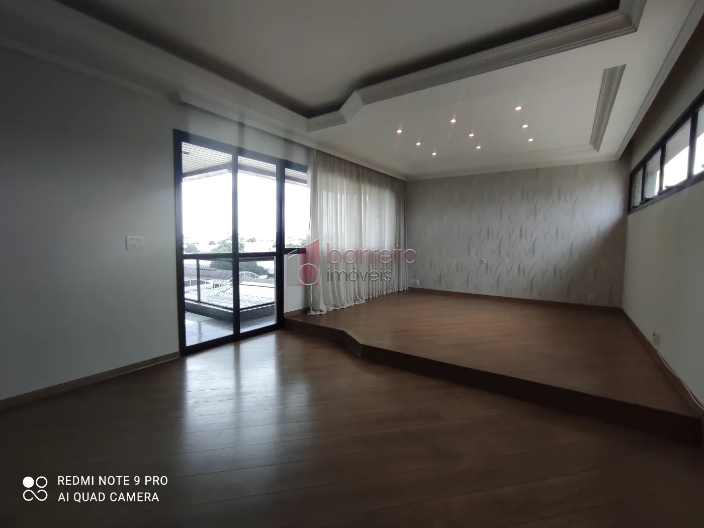 Alugar Apartamento / Padrão em Jundiaí R$ 2.600,00 - Foto 2