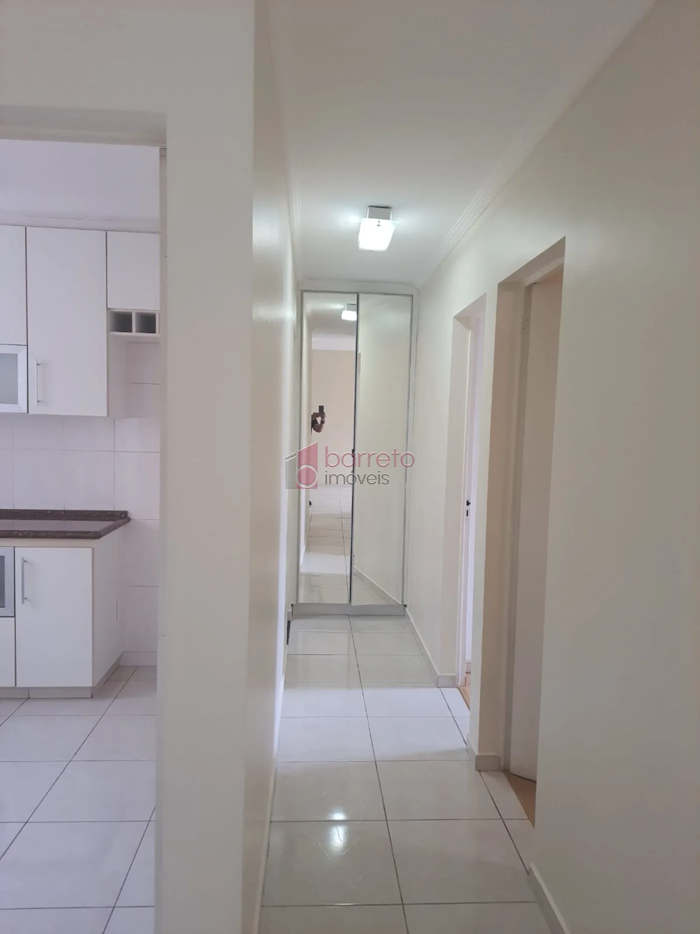 Alugar Apartamento / Padrão em Jundiaí R$ 2.400,00 - Foto 4