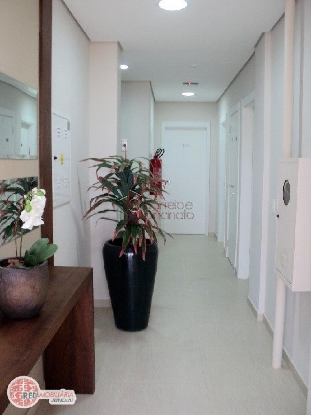 Comprar Apartamento / Padrão em Jundiaí R$ 380.000,00 - Foto 14