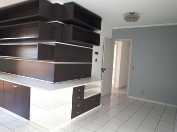 Apartamento / Padrão em Jundiaí 