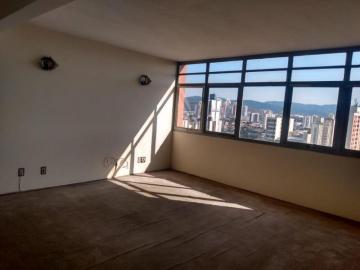 Apartamento / Cobertura em Jundiaí 