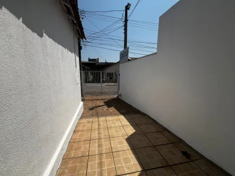 Casa / Padrão em Jundiaí 