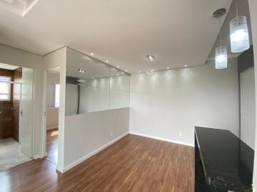 Apartamento / Padrão em Jundiaí Alugar por R$1.800,00