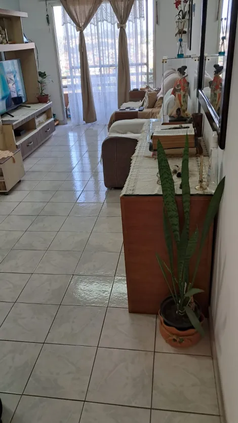 Apartamento / Padrão em Jundiaí 