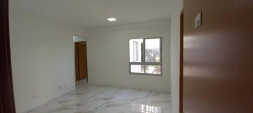 Apartamento / Padrão em Jundiaí Alugar por R$1.800,00