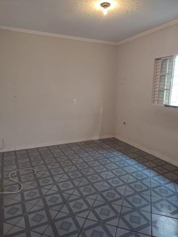 Casa / Padrão em Jundiaí Alugar por R$2.000,00