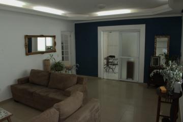 Casa / Padrão em Jundiaí , Comprar por R$890.000,00