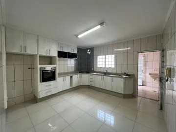 Casa / Padrão em Jundiaí Alugar por R$4.600,00