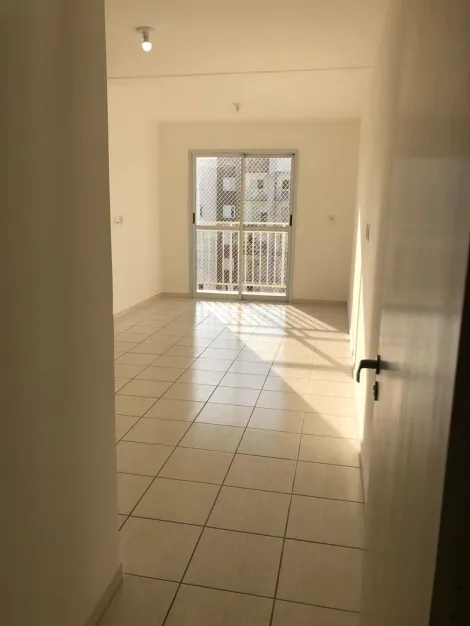 Apartamento / Padrão em Jundiaí 