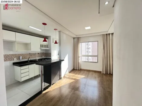 Apartamento / Padrão em Jundiaí Alugar por R$1.900,00