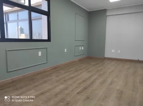 Comercial / Sala em Condomínio em Jundiaí Alugar por R$1.600,00