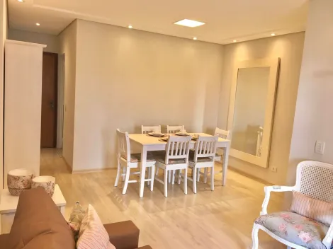 Apartamento / Padrão em Jundiaí 