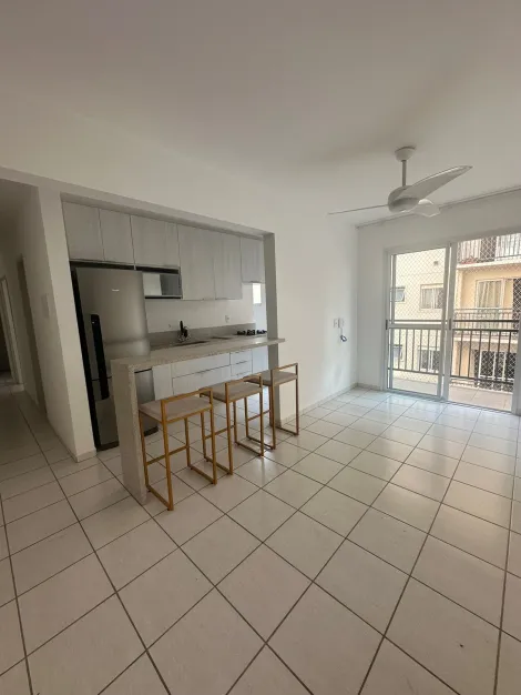 Apartamento / Padrão em Jundiaí 