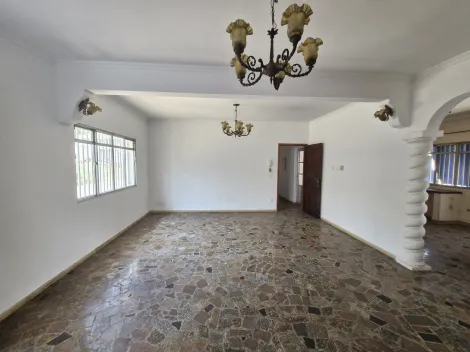 Casa / Padrão em Jundiaí Alugar por R$5.500,00