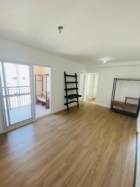 Apartamento / Padrão em Jundiaí 