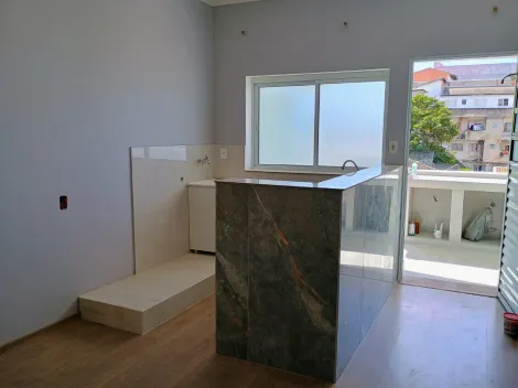 Casa / Casa dormitório em Jundiaí Alugar por R$1.650,00