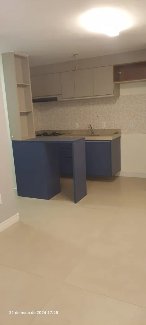 Apartamento / Padrão em Itupeva Alugar por R$1.400,00