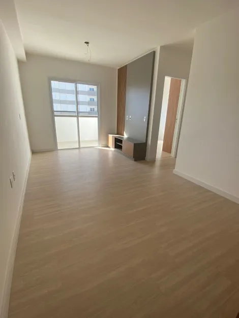 Apartamento / Padrão em Jundiaí , Comprar por R$562.000,00