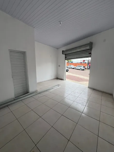 Comercial / Salão (sem cond.) em Jundiaí Alugar por R$1.300,00