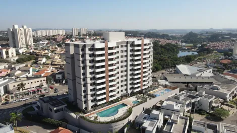 Apartamento / Padrão em Jundiaí 