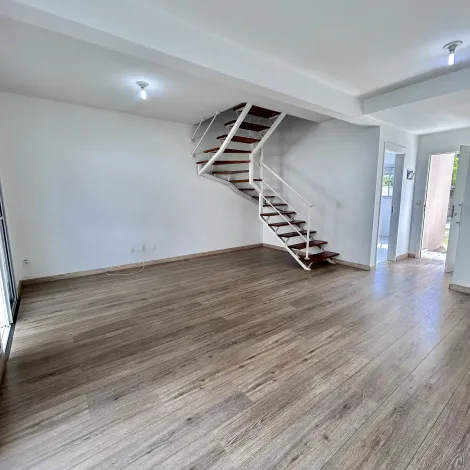 Casa / Condomínio em Jundiaí Alugar por R$4.000,00