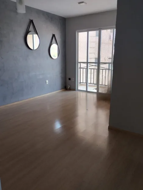 Apartamento / Padrão em Jundiaí Alugar por R$2.200,00