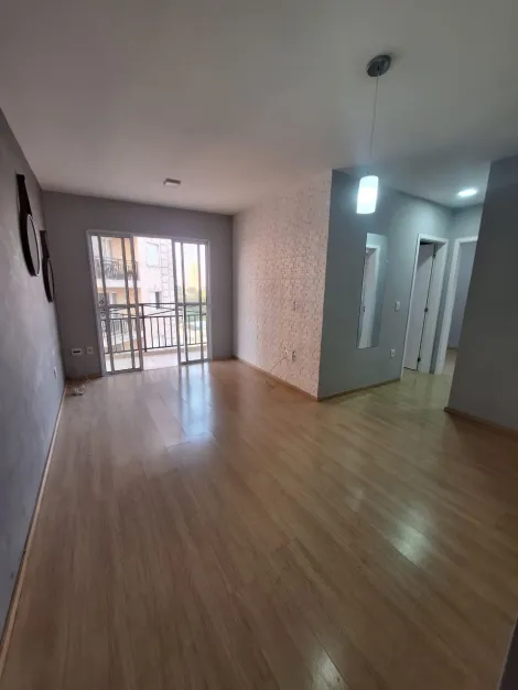 Apartamento / Padrão em Jundiaí 