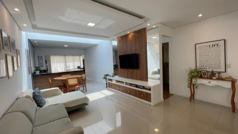 Casa / Condomínio em Várzea Paulista , Comprar por R$999.000,00