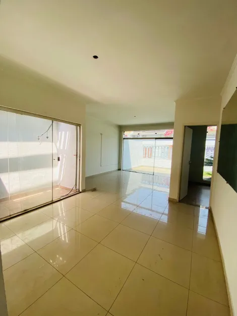 Casa / Padrão em Jundiaí Alugar por R$3.500,00