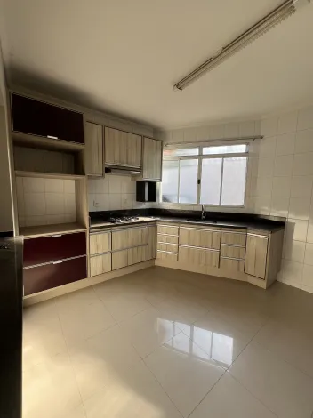 Casa / Condomínio em Jundiaí Alugar por R$4.500,00