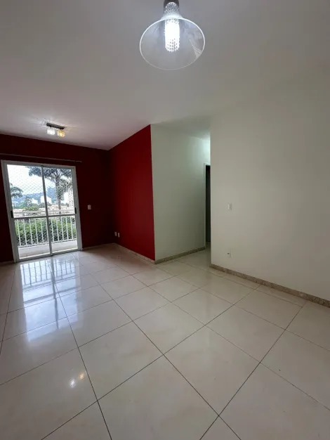 Apartamento / Padrão em Jundiaí 