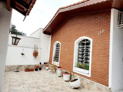 Casa / Térrea em Jundiaí 