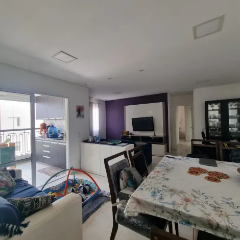 Apartamento / Padrão em Jundiaí , Comprar por R$700.000,00