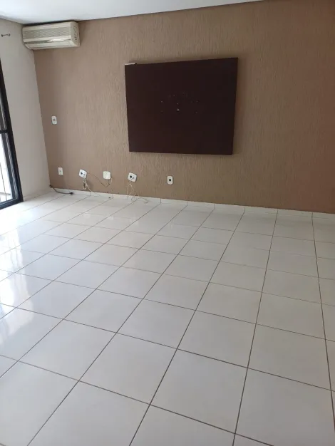 Apartamento / Padrão em Jundiaí 