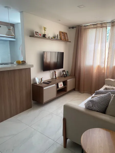 Apartamento / Padrão em Itupeva 