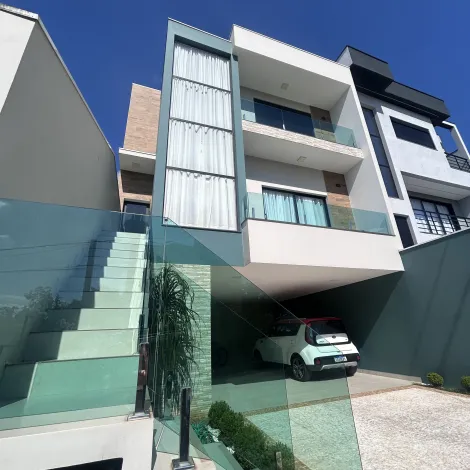 Casa / Condomínio em Jundiaí , Comprar por R$1.790.000,00