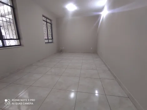 Casa / Padrão em Jundiaí Alugar por R$2.700,00