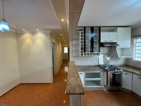 Casa / Padrão em Jundiaí Alugar por R$2.950,00