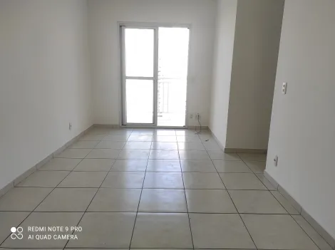 Apartamento / Padrão em Jundiaí Alugar por R$2.200,00