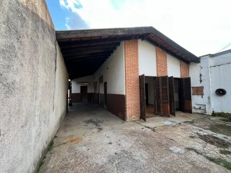 Casa / Padrão em Jundiaí Alugar por R$2.400,00