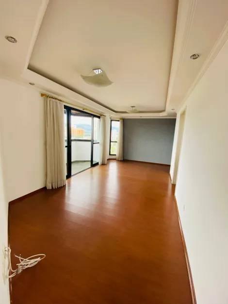 Apartamento / Padrão em Jundiaí Alugar por R$2.700,00